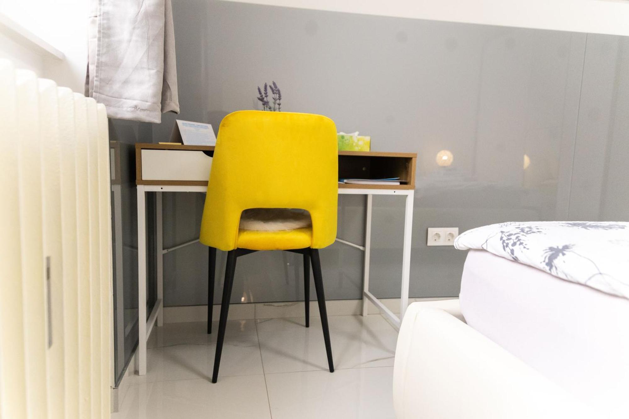 Maris Apartment Осиек Екстериор снимка