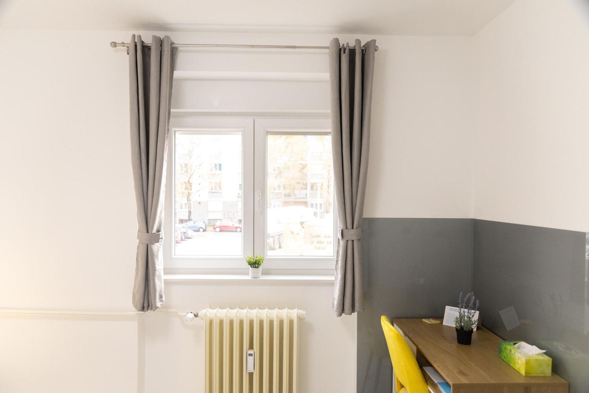 Maris Apartment Осиек Екстериор снимка